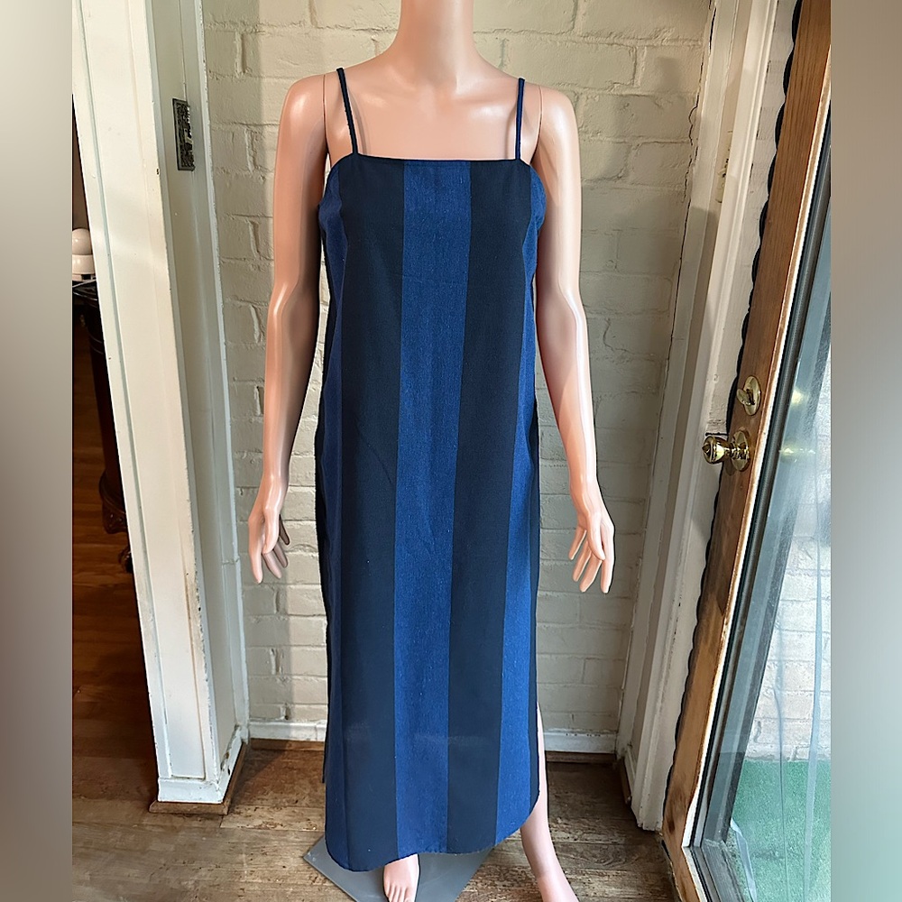Mod Ref size small dark and light stripped blue long maxi sundress boho